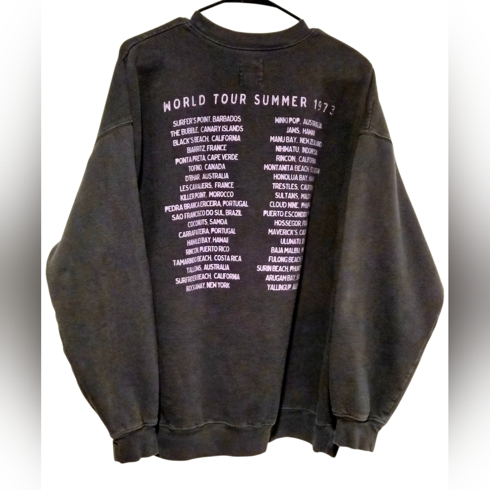 Billabong Black and Pink Graphic Crewneck Sweater - Picture 2 of 5